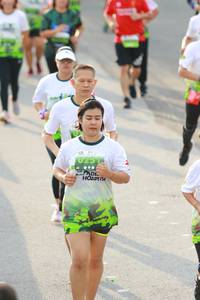 BIB: 0251
                            <button type="button" onclick="openModal(3552190)" class="btn btn-primary btn-sm float-right btn-popup" data-toggle="modal" data-target=".modal-high-quality">
                        <i class="fas fa-shopping-cart"></i> Add to Cart
                    </button>
                                            <button type="button" onclick="isThisMe(3552190, true)" class="btn btn-success btn-sm float-right btn-popup btn-isme hidden" data-toggle="tooltip" data-placement="bottom" title="นี่คือรูปของคุณใช่ไหม คลิกที่นี่เพื่อเอาเข้าอัลบั้ม">
                        <i class="fas fa-plus"></i> Add to album
                    </button>
                    <button type="button" onclick="isThisMe(3552190, false)" class="btn btn-warning btn-sm float-right btn-popup btn-isnotme hidden">
                        <i class="fas fa-ban"></i> Remove from album
                    </button>